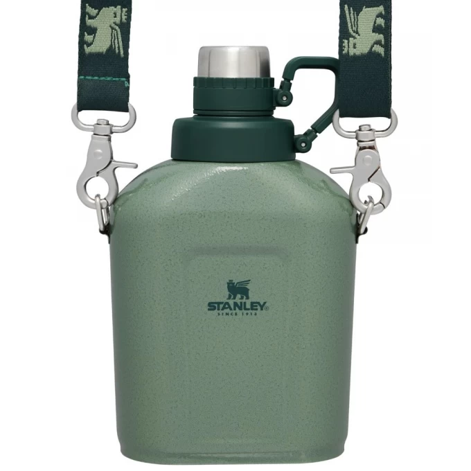 Фляга STANLEY ADVENTURE 1L темно-зеленый 10-11448-006 Фляга STANLEY ADVENTURE 1L темно-зеленый 10-11448-006